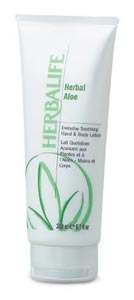 A light and non-greasy lotion with a mild, fresh scent.