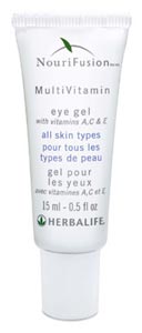 Tighten and smooth the delecate skin under your eyes with a lightweight, vitamin-enriched, moisturising gel.